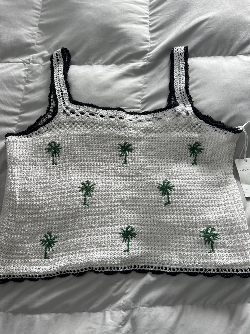 Crochet Palm-Embroidered Camisole - White & Green